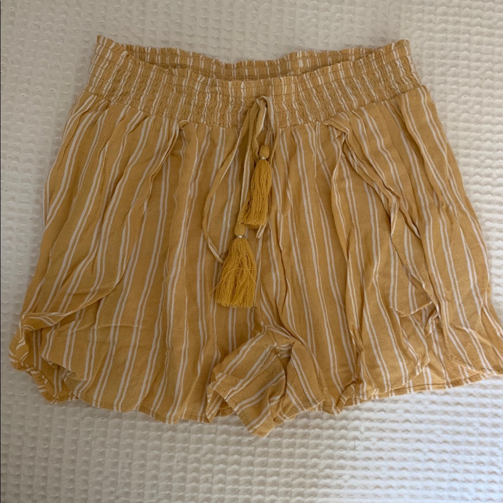 Yellow stripe flowy shorts